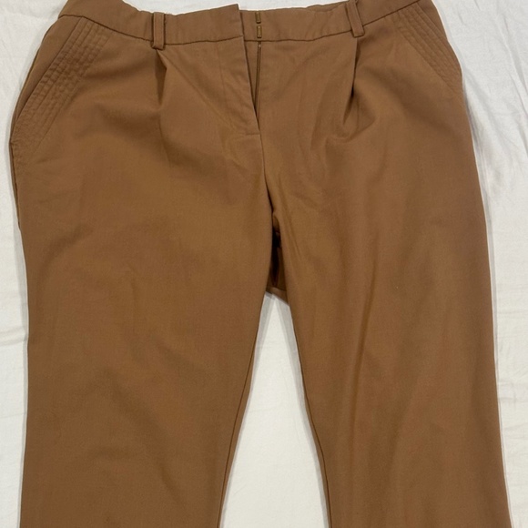 Straight Legš§”Camel Pleated Pants - Picture 7 of 8